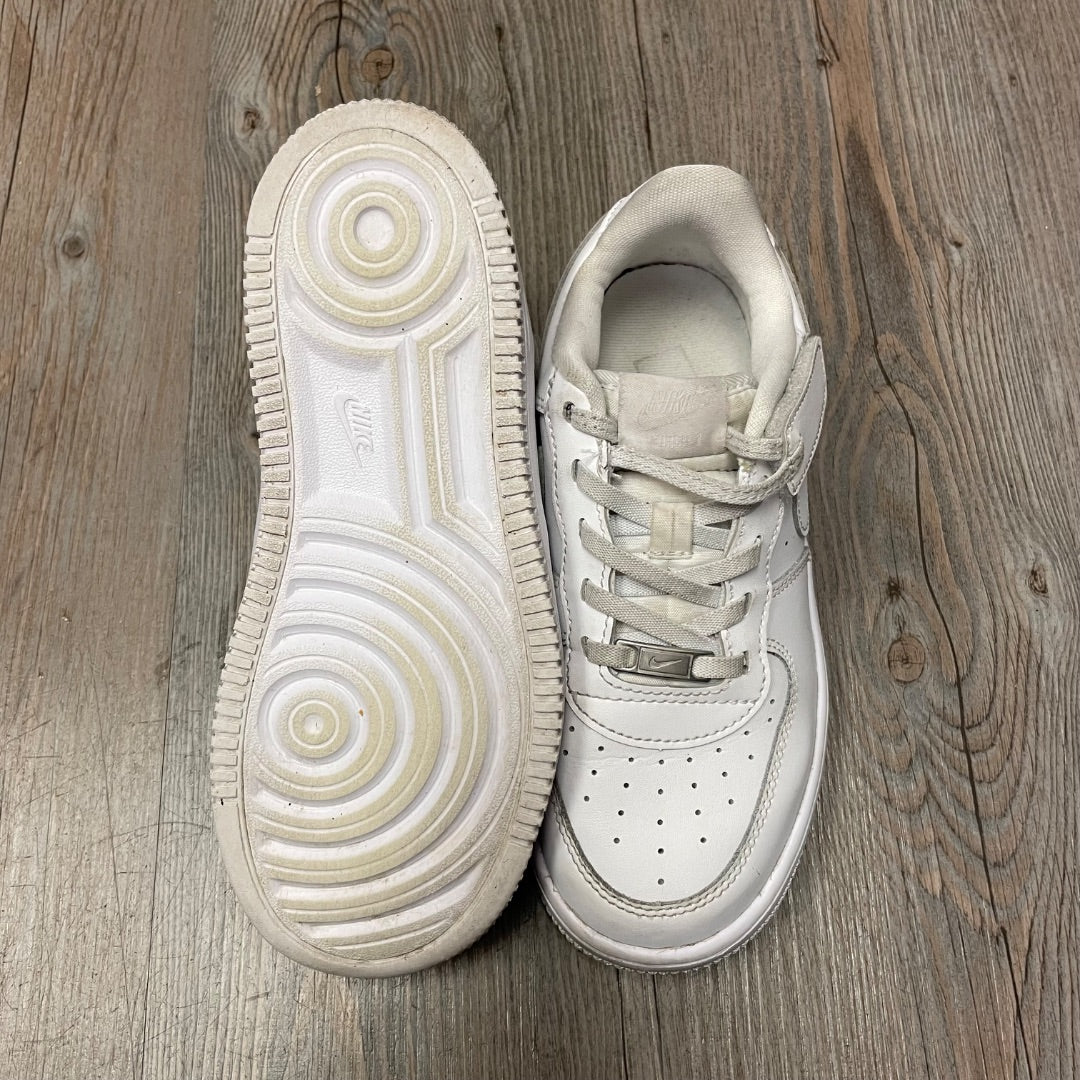 White Nike Slip On Shoes, 2Y