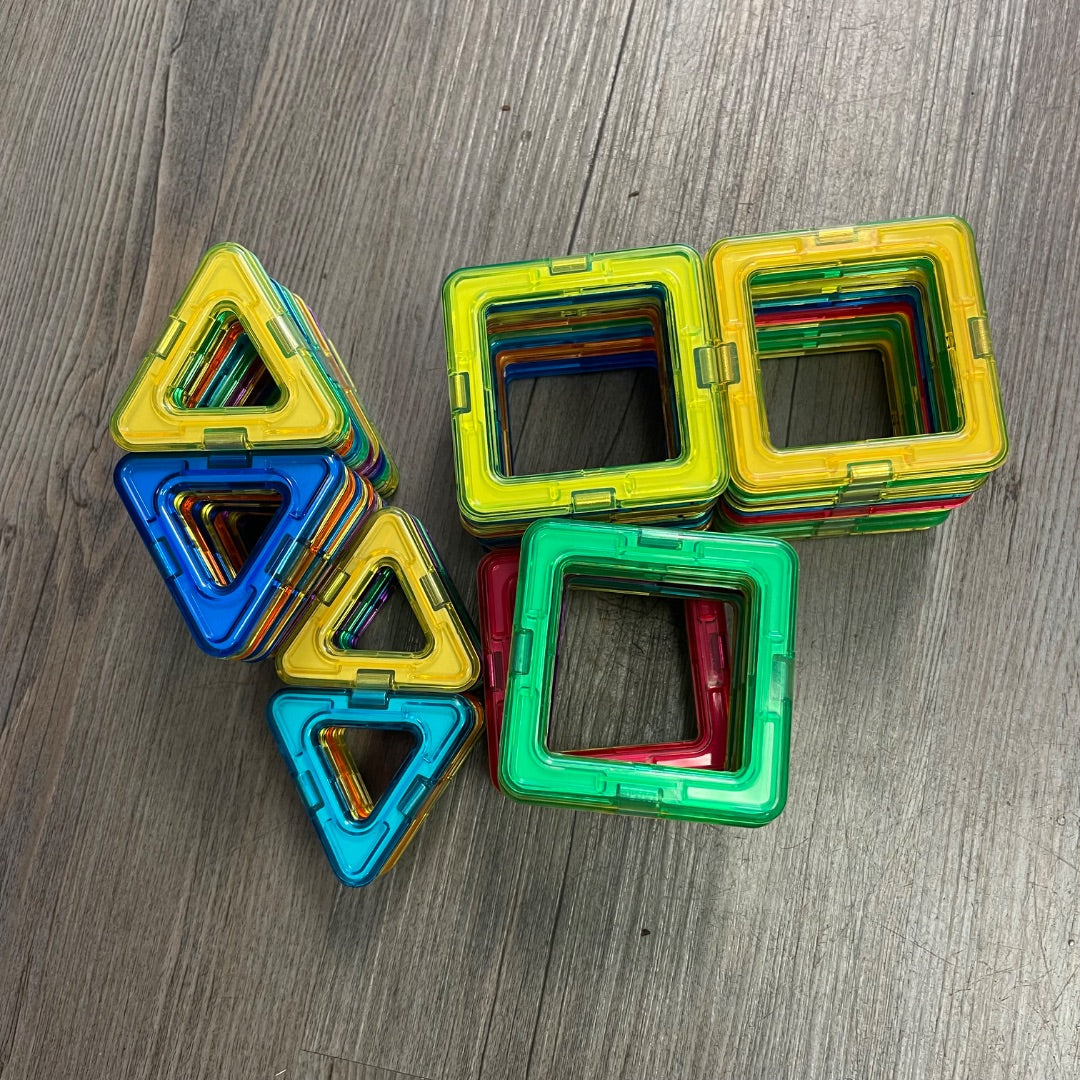 Multi Colour  65PCS Magnetic Tiles, Pre-owned