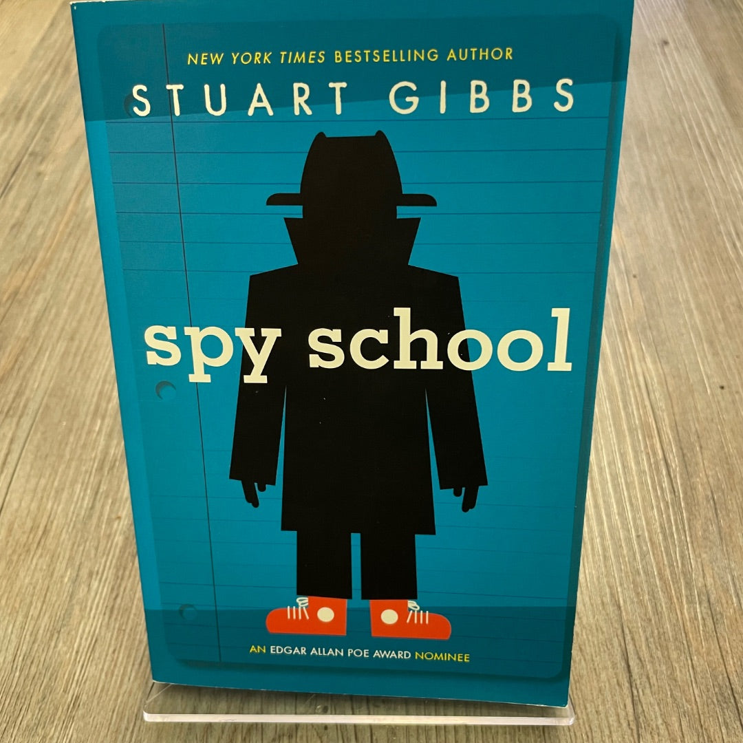 Blue  Spy School, Paperback