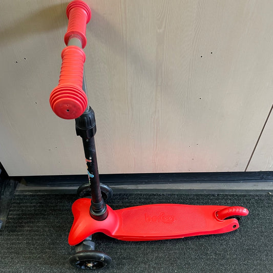 Red Beleev Kids Scooter, 4-5Y