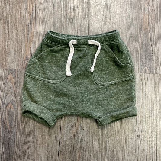Green Old Navy Draw String Shorts, 12-18M