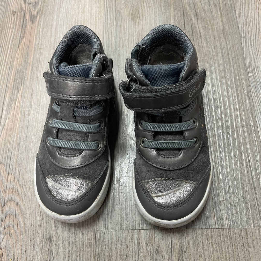 Grey Geox Hightop Side Zip Shoes, 6.5T