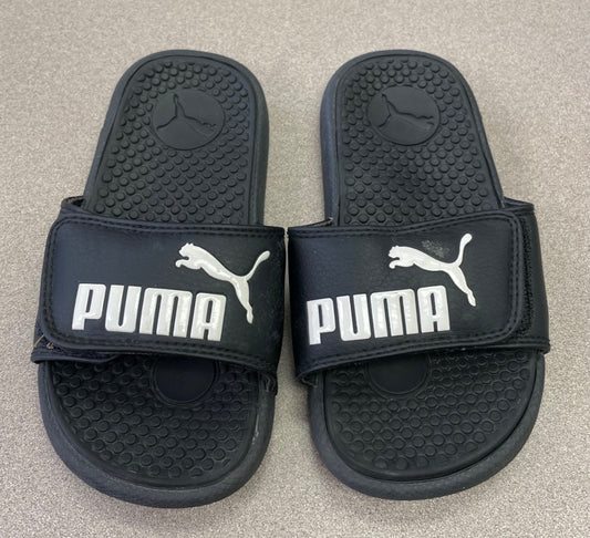 Black Puma Slides, 11Y