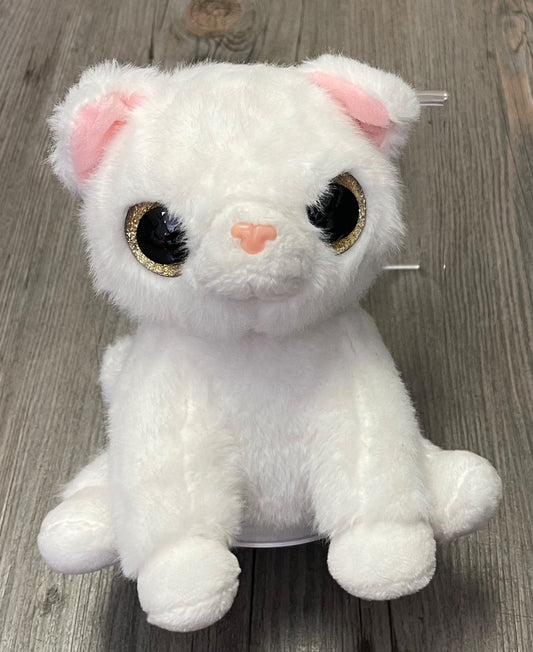 White Zuru Pet Smitten, Pre-owned