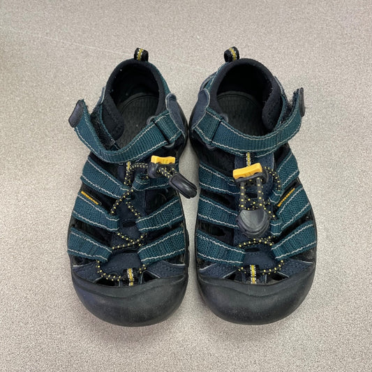 Green Keen Sandals, 11Y