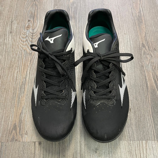 Black Mizuno Baseball Cleats, 7Y