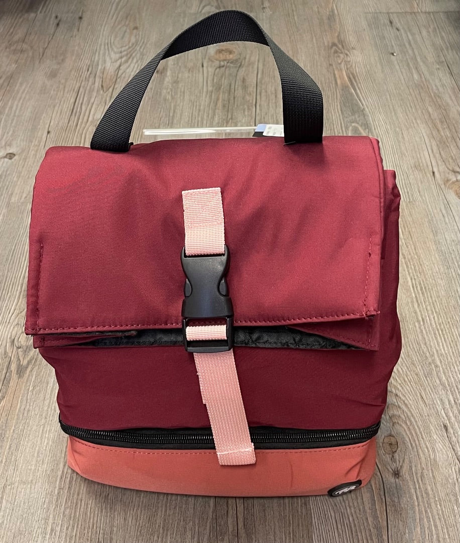 Color Clock Berry -Jam-Rosette Headster Lunch Bag, One Size