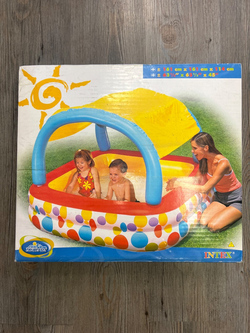 Polka Dot Intex Covered Pool, 63.5 x 63.5 x45 inches