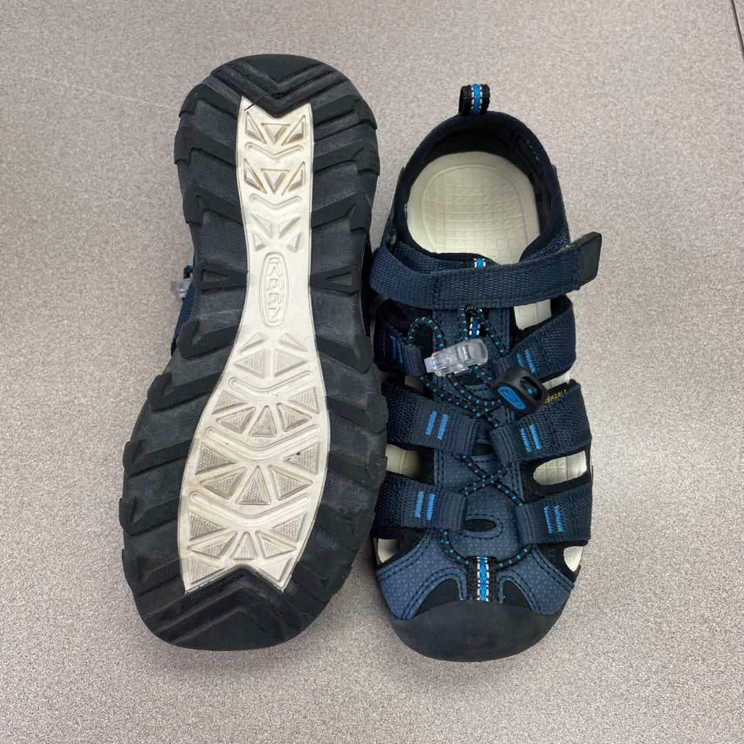 Navy Keen Sandals, 1Y