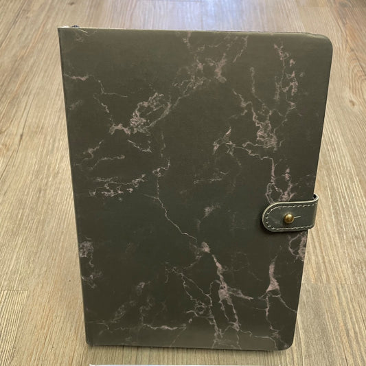 Grey  Journal, Pleather