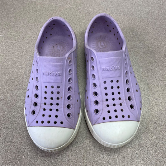 Lavender Native Jefferson Shoes, C9
