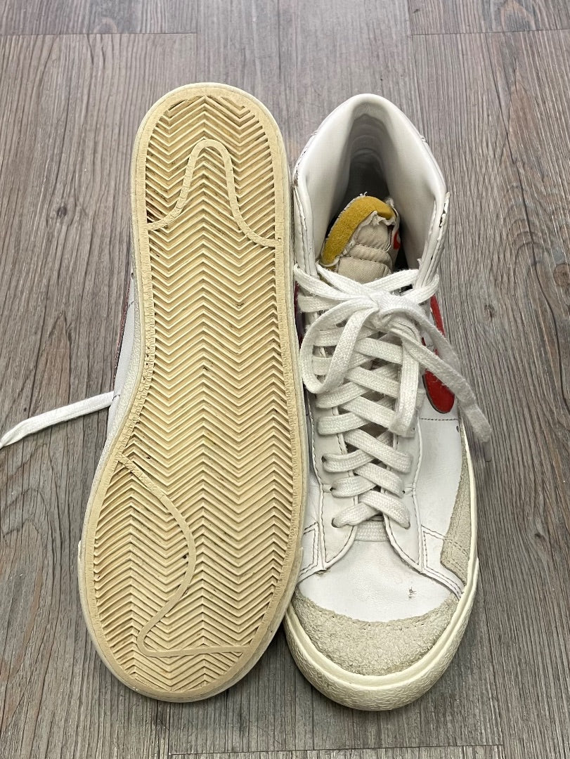 White with Red Nike Blazers, 9Y