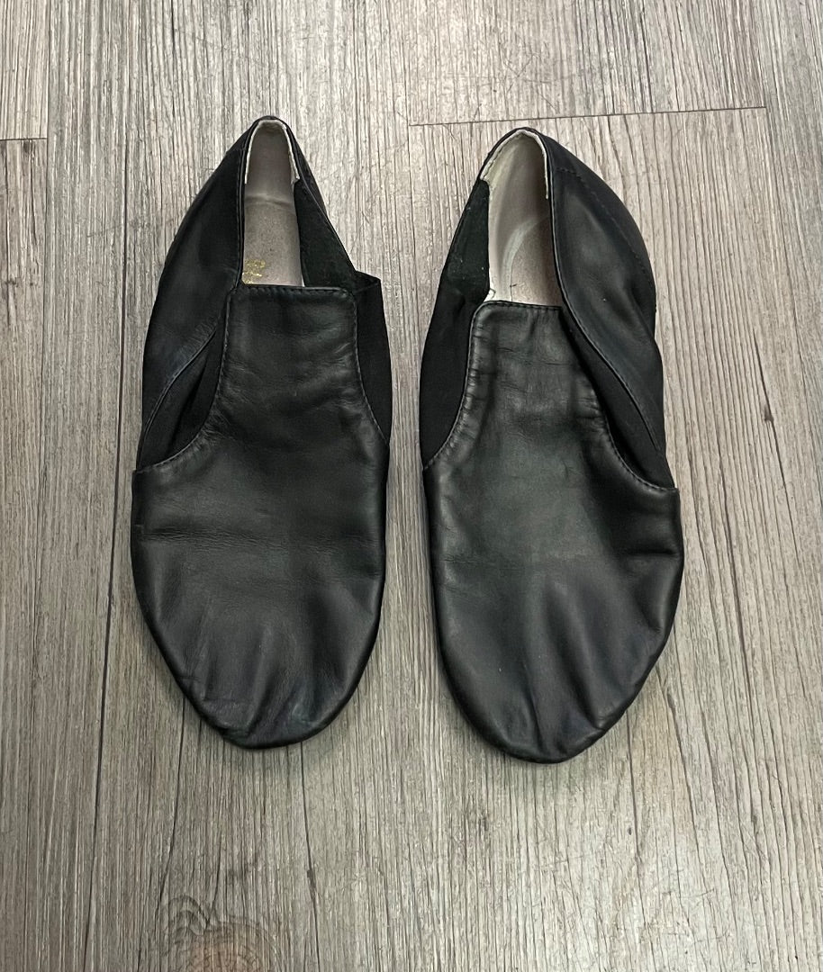 Black Bloch Jazz Shoes, 7Y