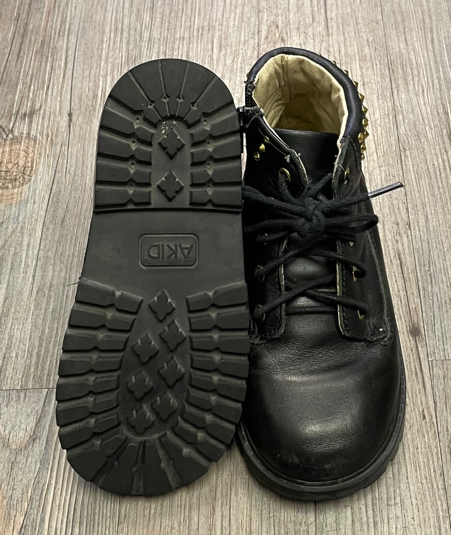 Black Akid Hightop Shoes, 12Y