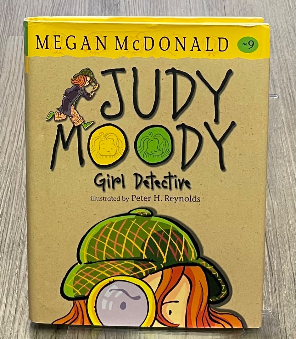 Multi Colour Scholastic Judy Moody #9, Paperback