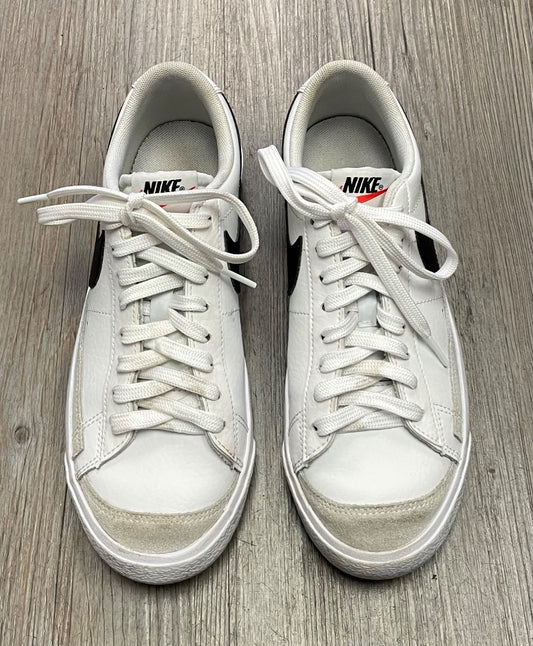 White Nike Nike Blazer Low, 5.5Y