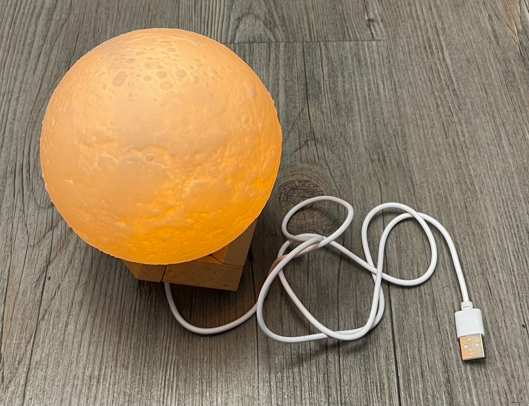 White  Moon Night Light, Pre-owned