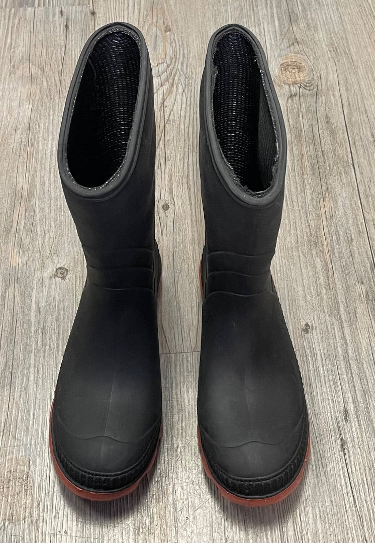 Black  Rain Boots, 3Y