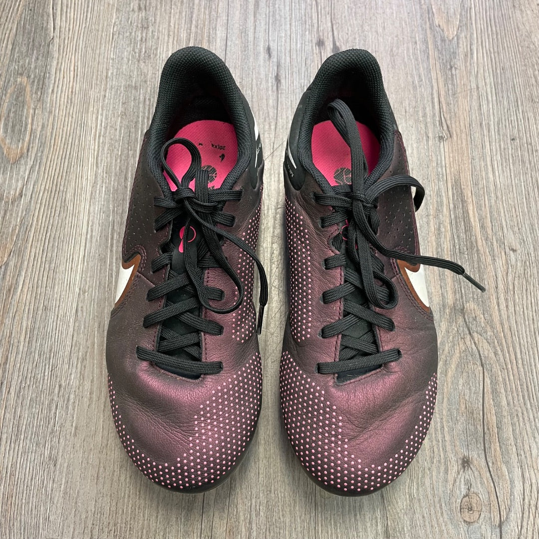 Pink Polka Dot Tiempo Soccer Cleats, 3.5Y