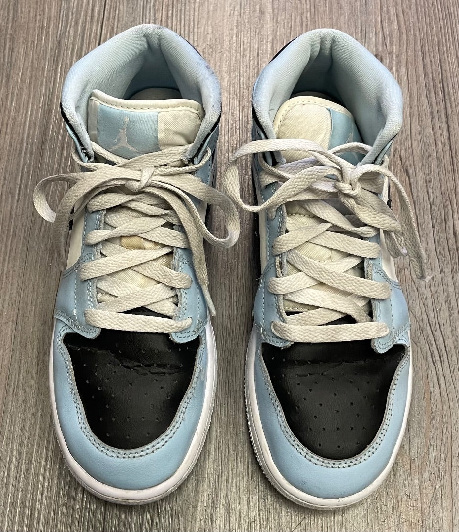 Lite Blue Nike Air Jordan 1 Shoes, 4.5Y