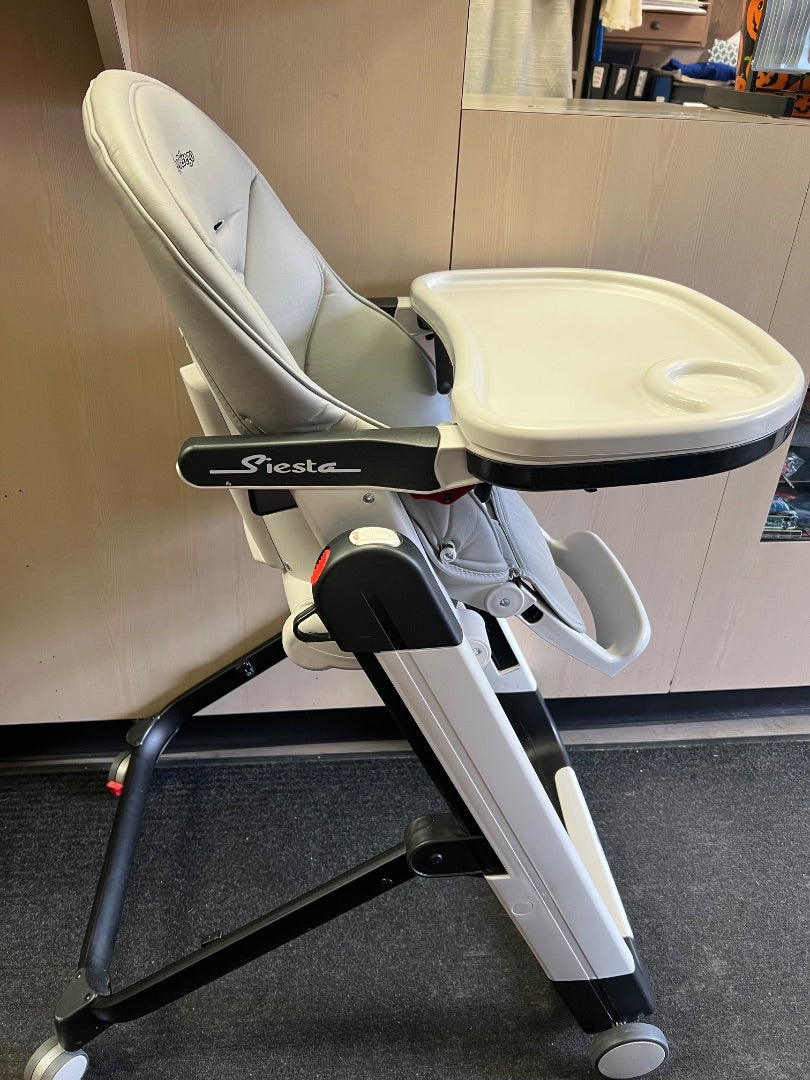 White Peg Perego Siesta Siesta High chair, Pre-owned