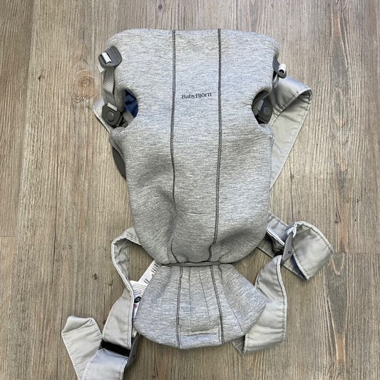 Grey Baby Bjorn Baby Bjorn Mini, 0-6M Up To 8Kg