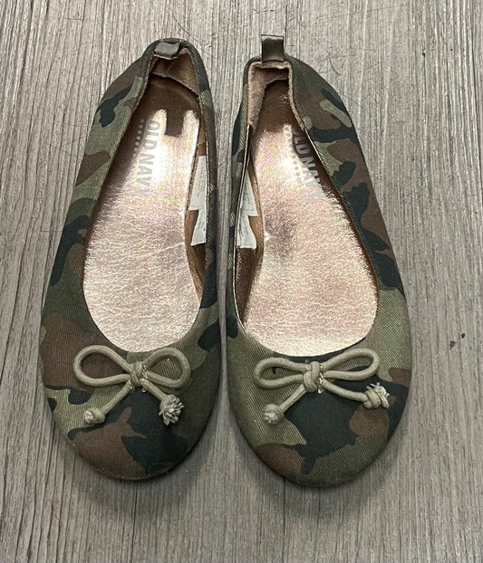 Camo Old Navy Flat Shoes, 12Y