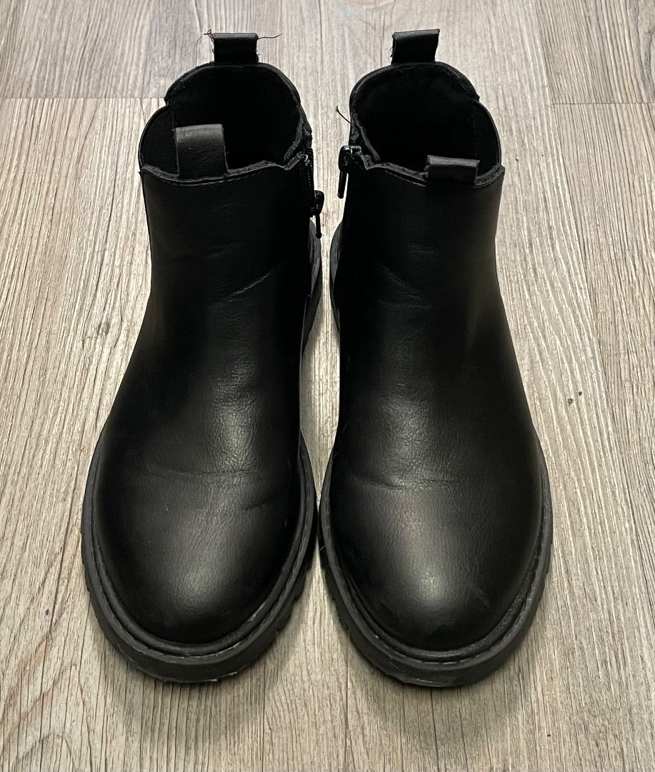 Black Zara Fall Boots, 1Y