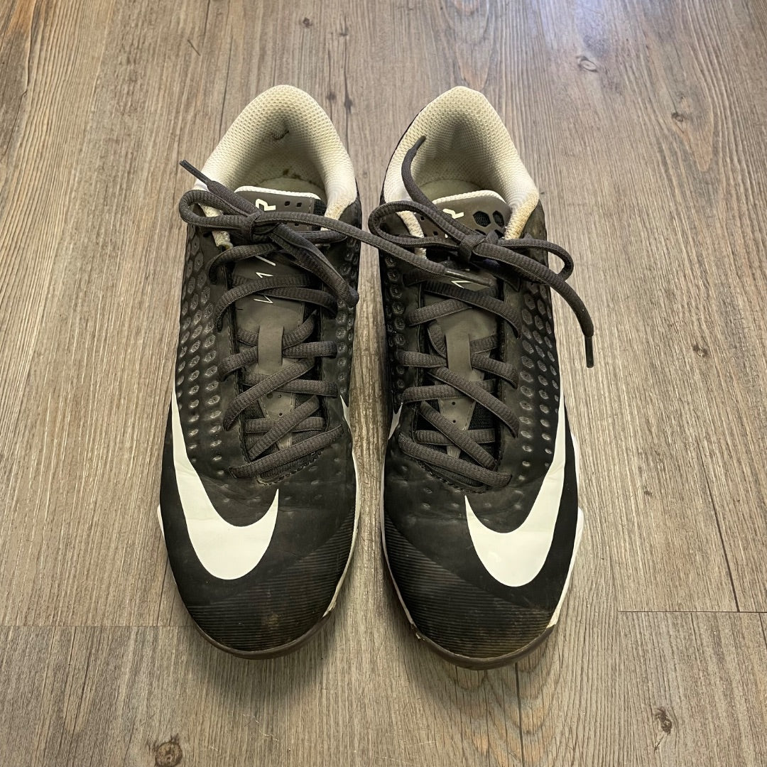 Black Nike Baseball Cleats, 6Y