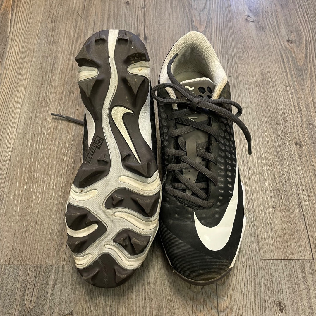 Black Nike Baseball Cleats, 6Y