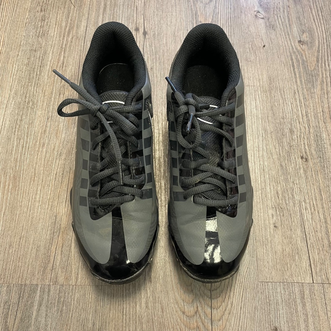 Black Nike Baseball Cleats, 5.5Y
