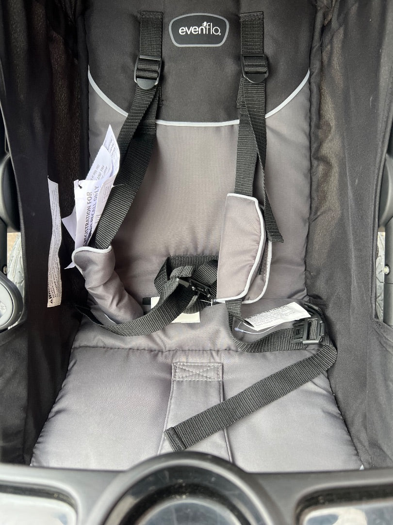 GreyBlack Evenflo Victory Plus Stroller, 3 Wheeled