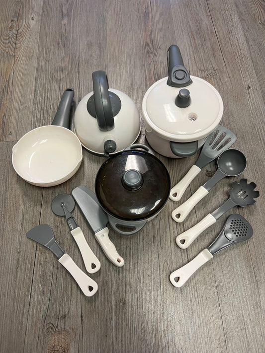 Grey & White  Pots & Pans Set, 14 pcs Set