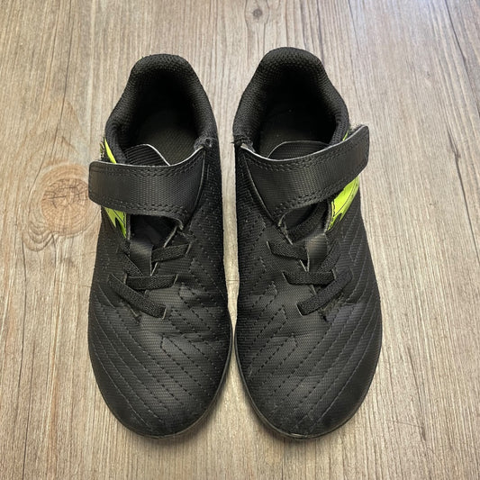 Black Lime Kipsta Soccer Cleats, 10T