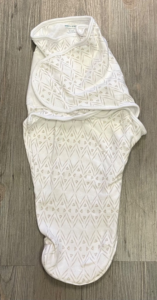 White/ Grey Aden & Anais Swaddle, 0-3M