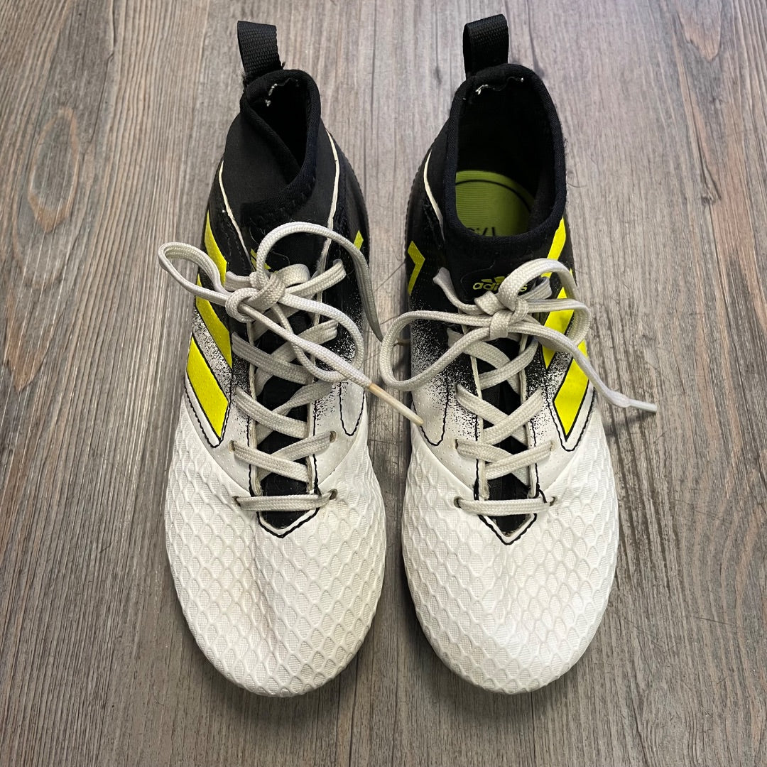 Black White Adidas Soccer Cleats, 1Y