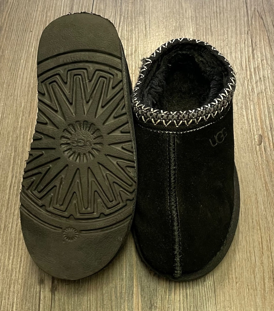 Black  Slip On Slippers, 13Y