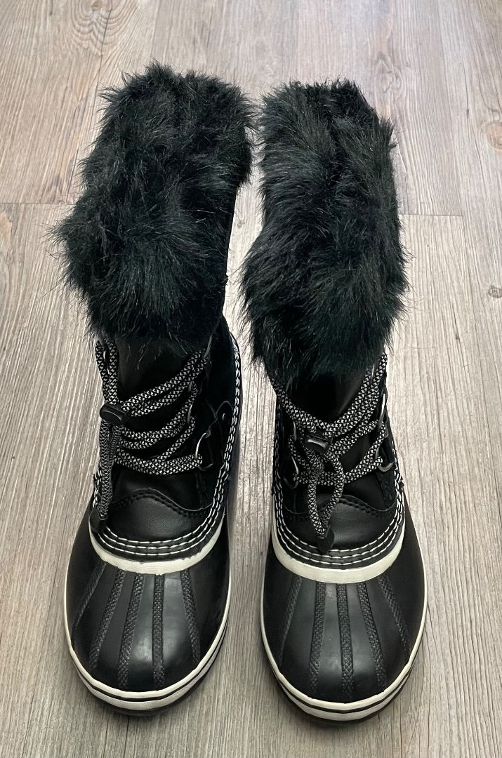 Black Sorel Suede Winter Boots, 4Y
