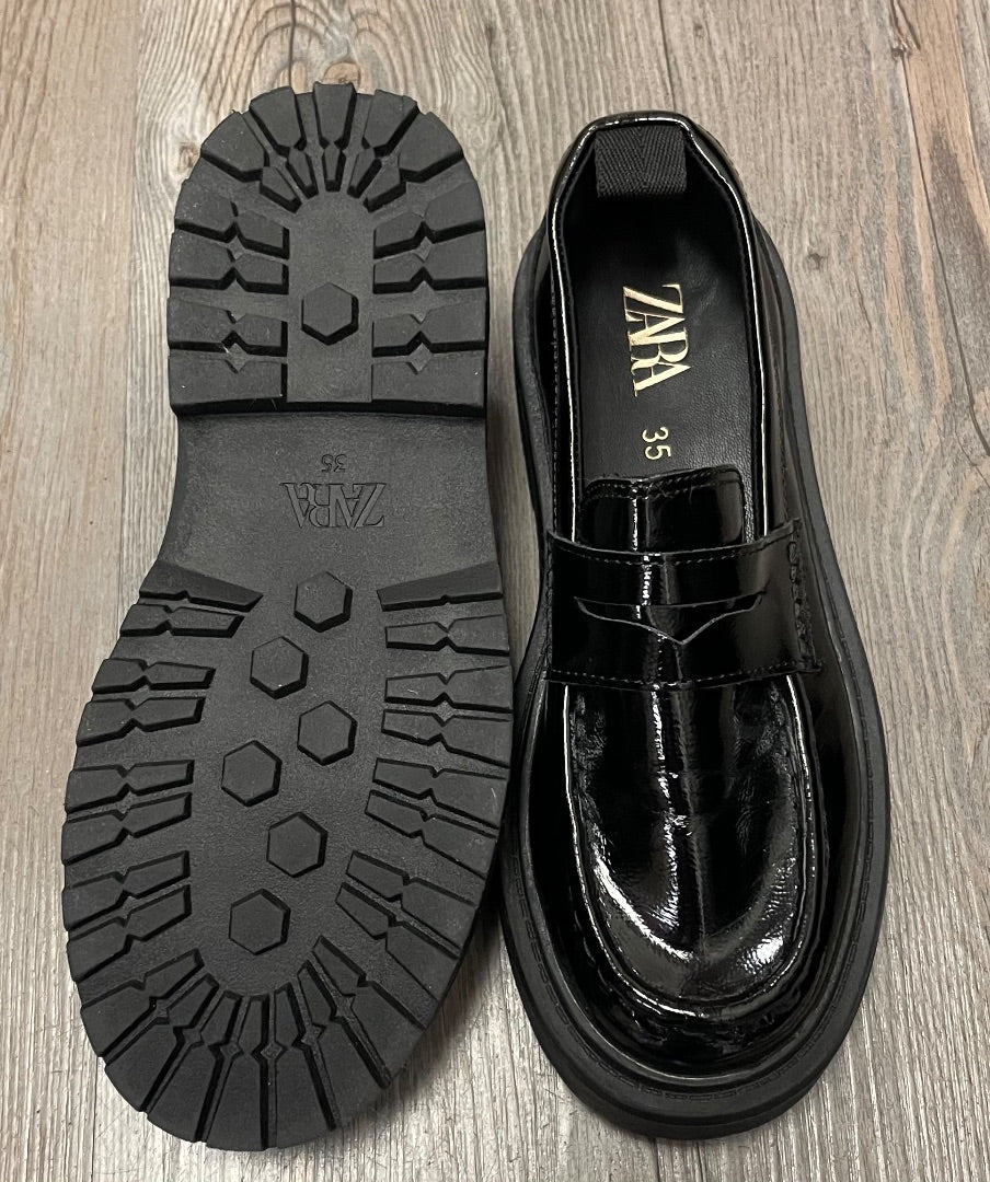 Black Zara Patent leather Loafers, 3.5Y