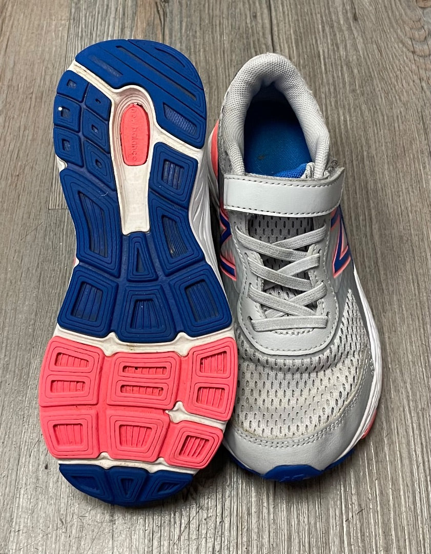 Grey New Balance Running Shoes, 1Y