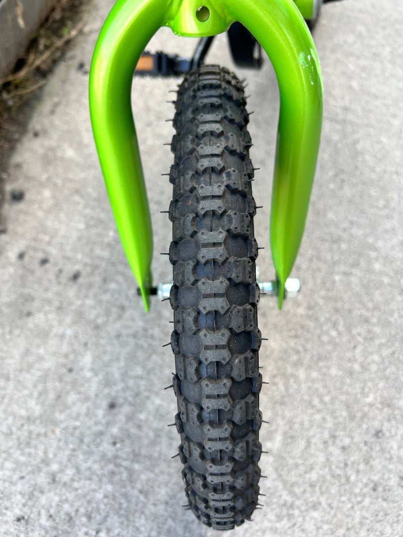 Green Razzle Movelo Bicycle, 14 Inch