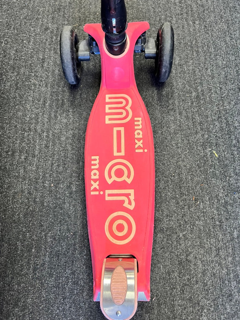 Coral Mini Micro Micro Maxi Deluxe Scooter - Foldable, 5-12Y