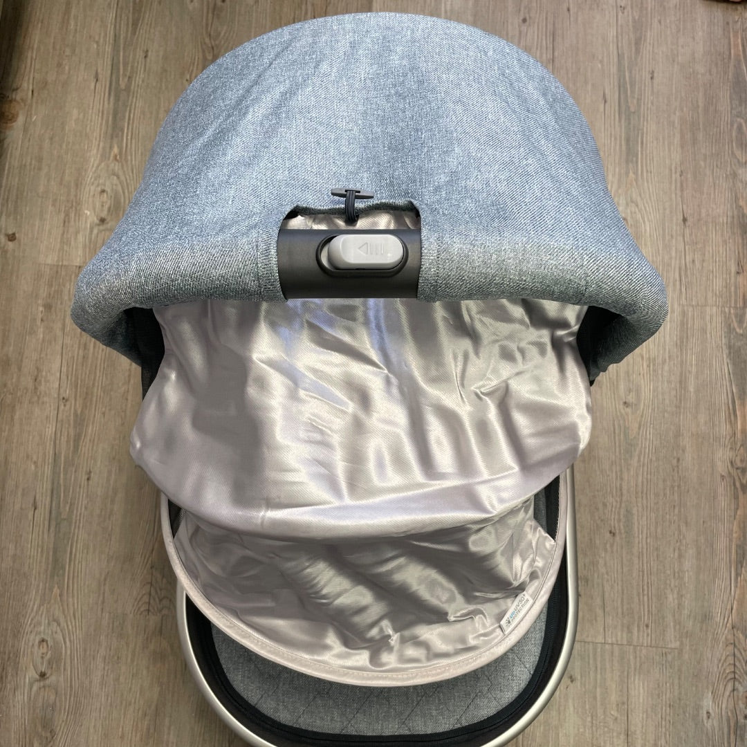 Grey Uppababy Vista V1 Stroller
