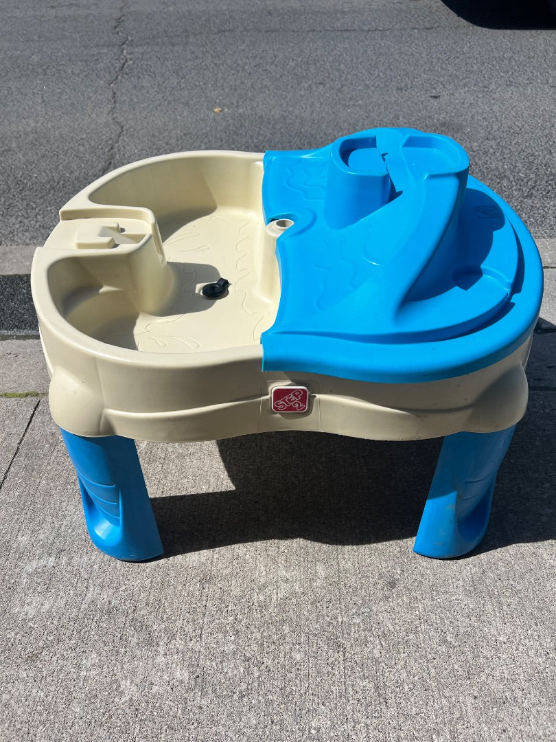 Beige/Blue Step 2 Plastic Water Table