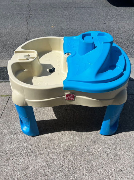 Beige/Blue Step 2 Plastic Water Table