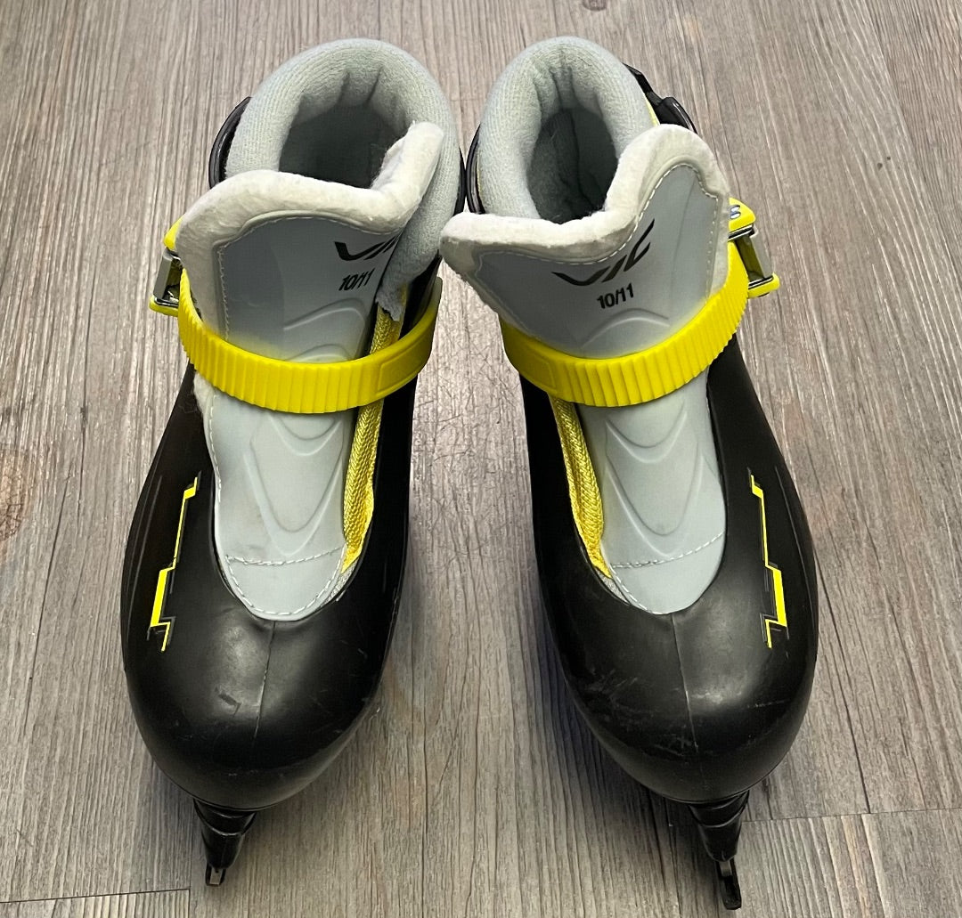 Black VIC Hockey Skates, 10T-11Y