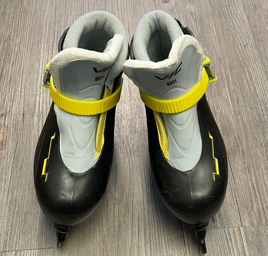 Black VIC Hockey Skates, 10T-11Y