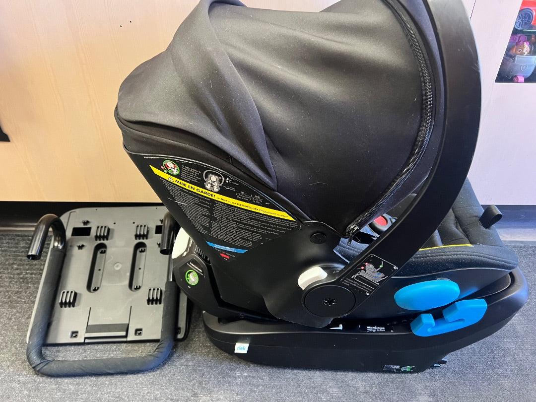 Black - Expires: Jan 15 2030 Clek Liing Infant Car Seat, 4-35lbs