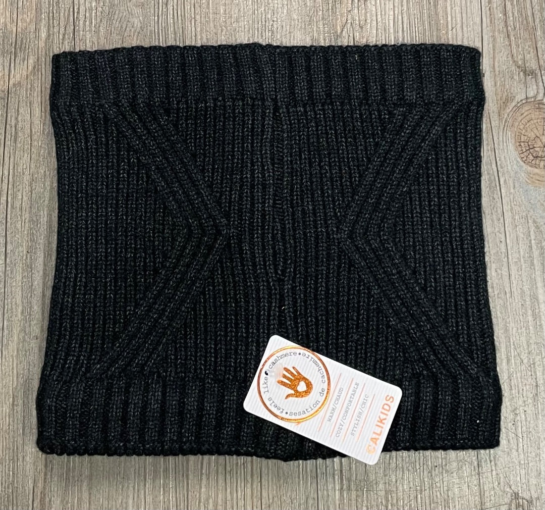 Black CaliKids Soft Knit Cotton Neck Warmer, One Size