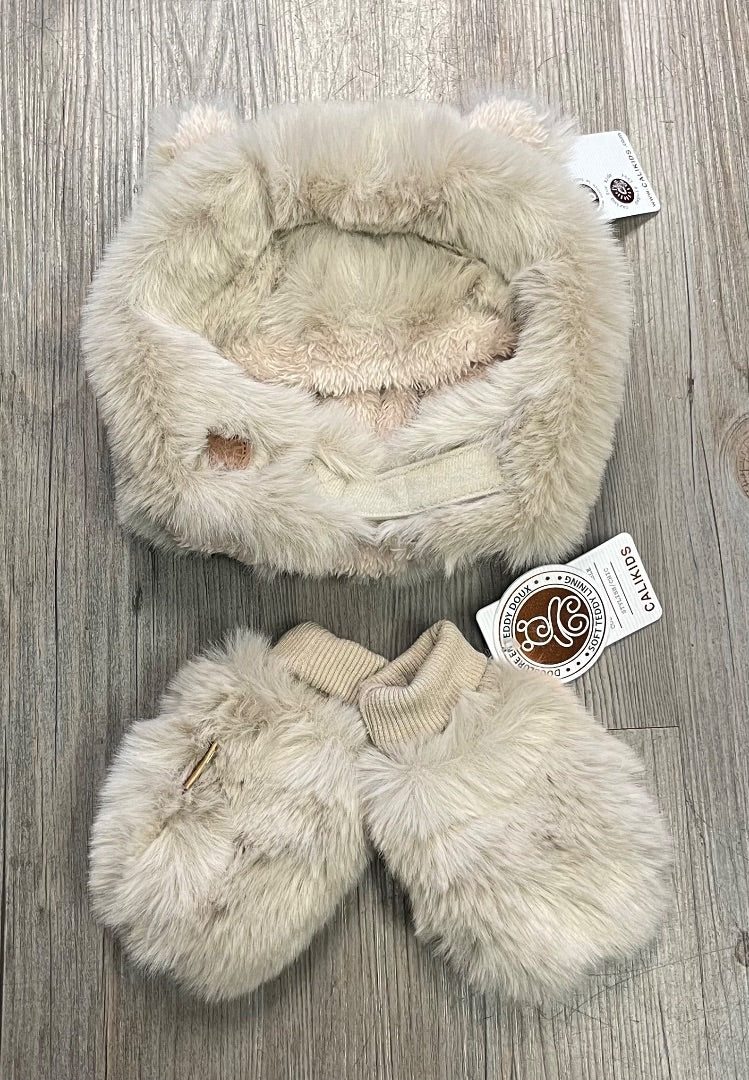 Sand CaliKids 2 Pcs Faux Fur Fur Bear Hat and Mittens Set, 3-9M